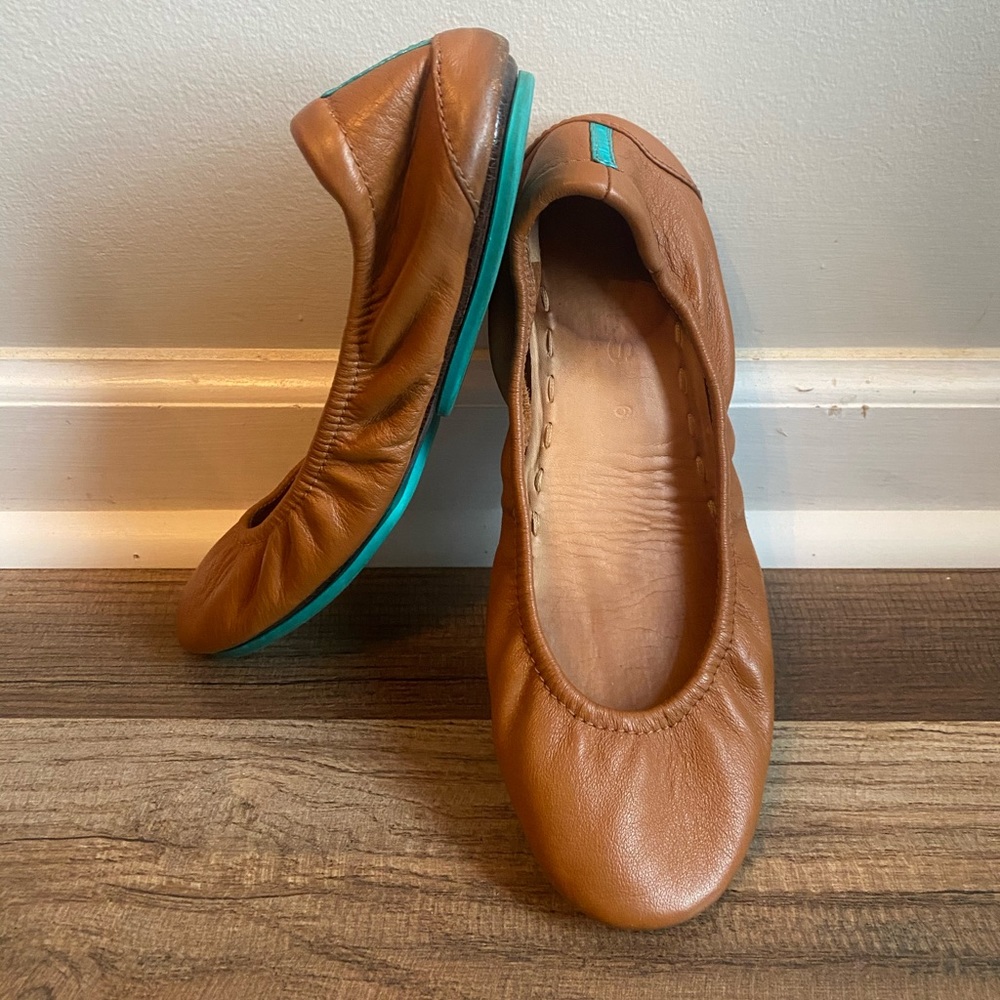 Tieks flats